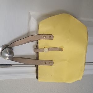 Charming Charlie Bucket bag with detachable cosmetic bag in yellow